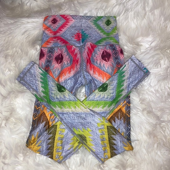 NIYAMA SOL Colorful Aztec Endless Leggings XS - Picture 8 of 8